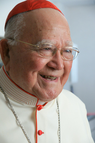 Luis Aponte Martínez Alchetron, The Free Social Encyclopedia