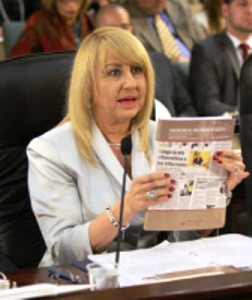 Lcda. Sonia Ivette Velez Colón, renunciante directora de la Administración de Tribunales.