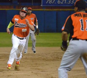 Chiristopher Amador empujó cinco carreras por Utuado.