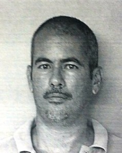 Foto de la ficha de Carlos Vélez Ortiz (Suministrada Policía).