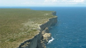 Vista parcial de la isla de Mona (Archivo).