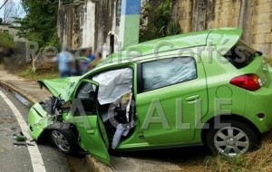 Uno de los carros involucrados en el accidente (Foto Facebool Rescate Cortés).
