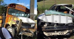 La guagua y el automóvil involucrados en el accidente ocurrido en Lajas (Suministradas).