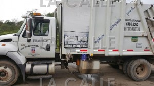 Uno de los camiones de recogido de basura del Municipio de Cabo Rojo (Suministrada).